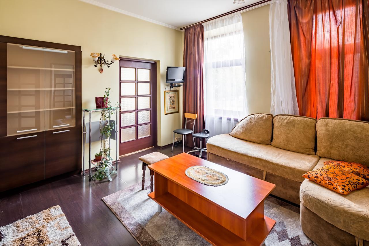 31 Svobody Avenue Apartment Lwów Zewnętrze zdjęcie